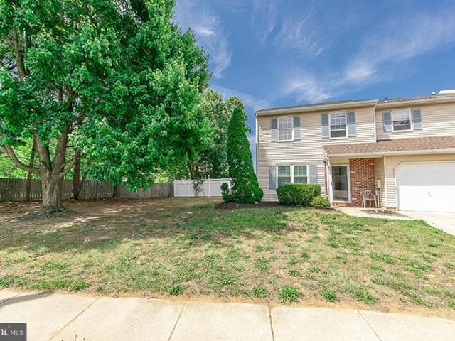 Townhouse for sale in Swedesboro, New Jersey