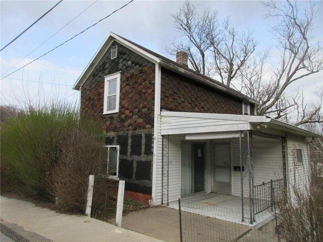 House for sale in Bentleyville, Washington County