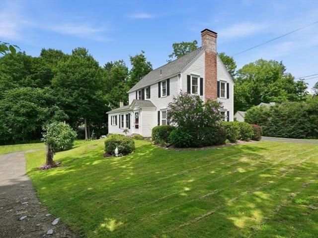 House for sale in Hampden, Massachusetts