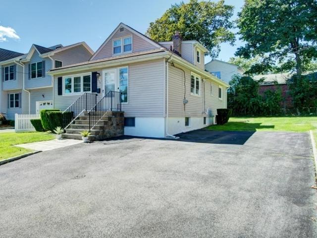 House for sale in Lake Parsippany, Parsippany-Troy Hills