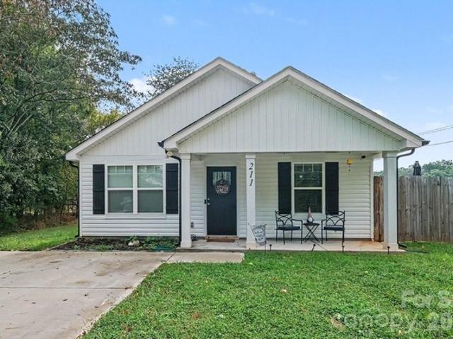 House for sale in Albemarle, Stanly County