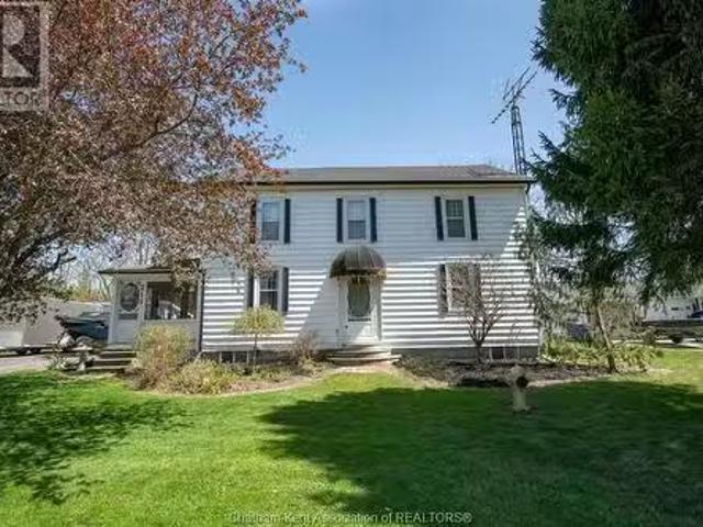 House for sale in Chatham–kent, Ontario