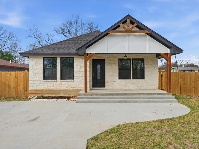 House for sale in Robertson, Texas
