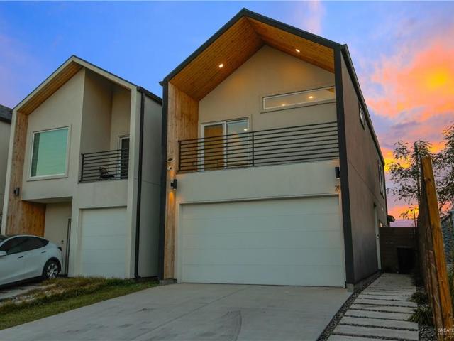 Townhouse for sale in Hidalgo, Texas