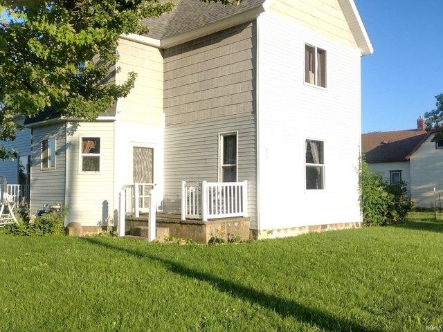 House for sale in Ashley, Indiana