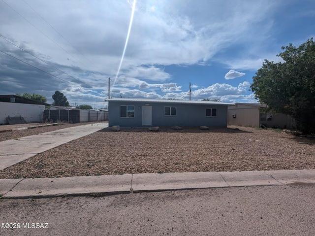 House for sale in Benson, Cochise County