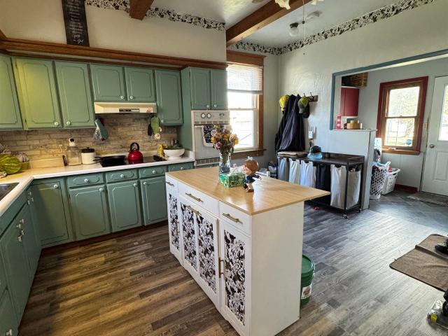 House for sale in Sigourney, Iowa