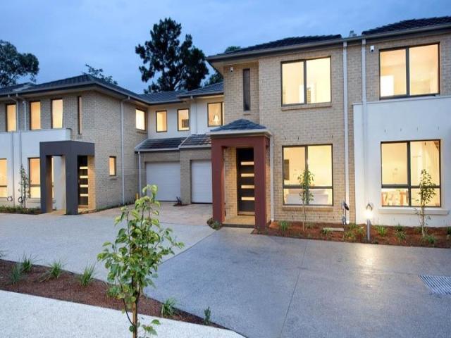 House for rent in Mont Albert