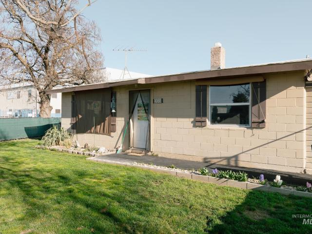 House for sale in Oregonia