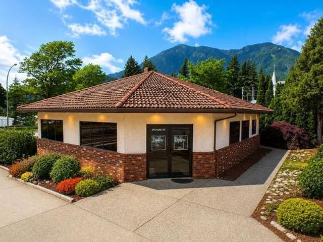 Commercial for rent in Hope, British Columbia