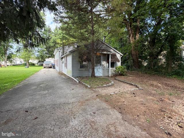 House for sale in Oaks, Upper Providence Township
