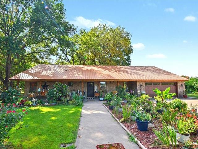 House for sale in Locust Grove, Mayes County