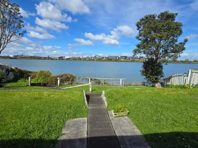House for rent in Owhata, Oroua County
