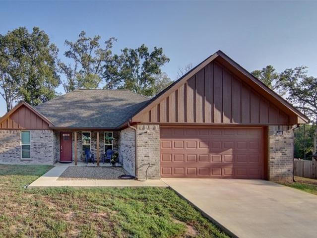 House for sale in Wood, Texas