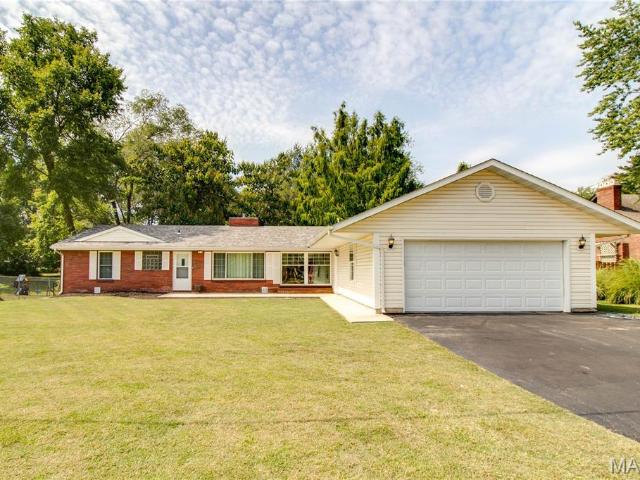 Property for sale in Cottage Hills, Illinois