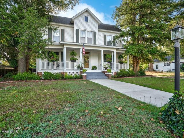 House for sale in Nashville, North Carolina