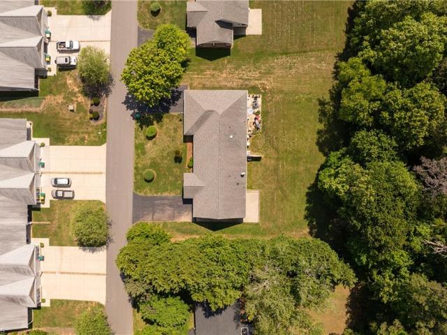 Condo for sale in Pilot Mountain, North Carolina
