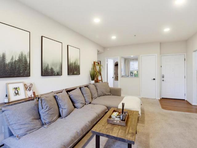 Condo for sale in San Mateo, California