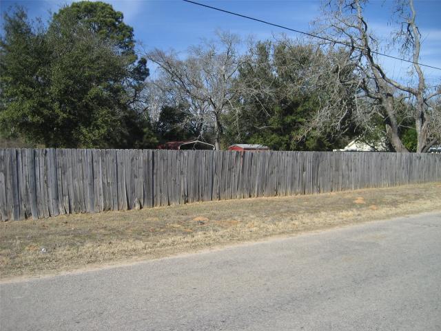 House for sale in Grapeland, Texas