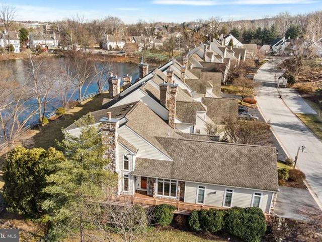 Townhouse for sale in Chester, Pennsylvania