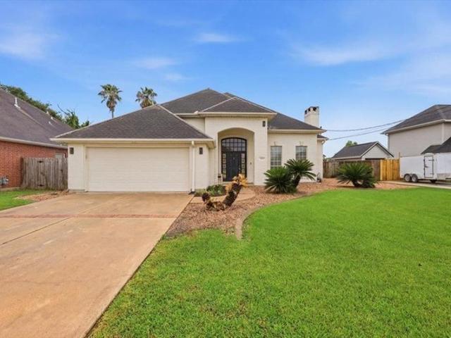 House for sale in Bridge City, Texas