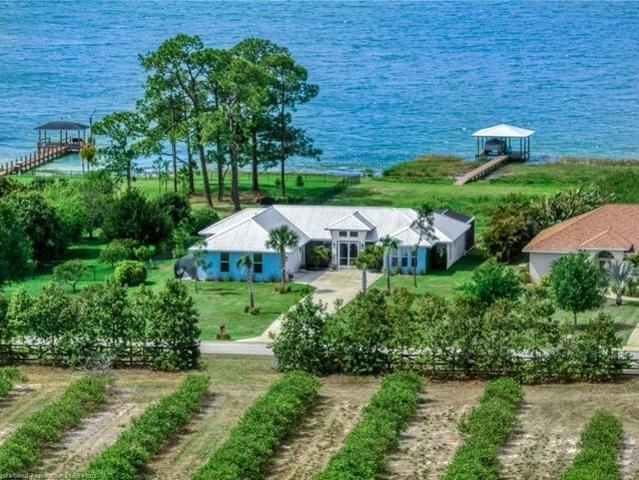 House for sale in Lake Placid, Florida