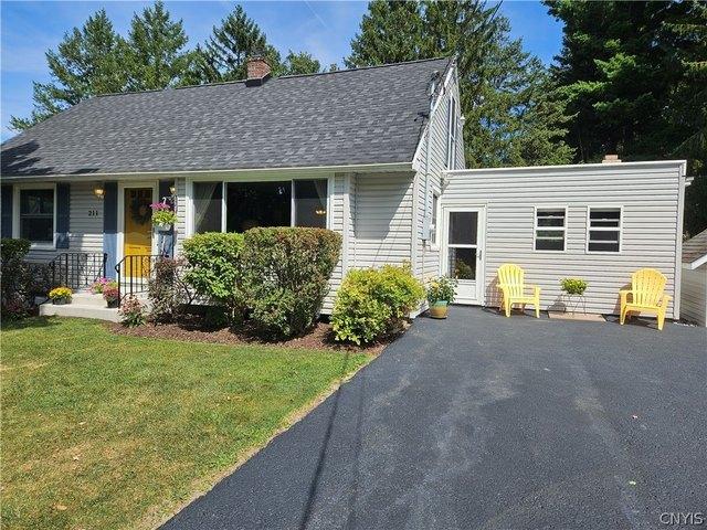 House for sale in Camillus, New York