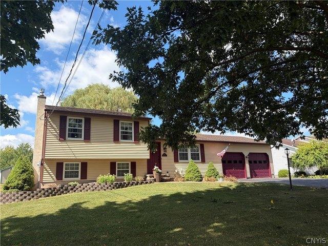 House for sale in Canastota, New York