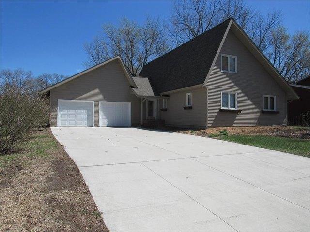 House for sale in Blue Earth, Minnesota
