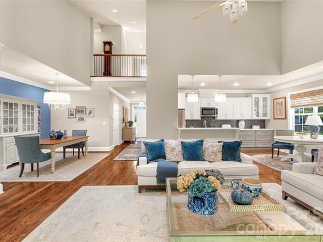 Townhouse for sale in Brookland Manor, Hendersonville