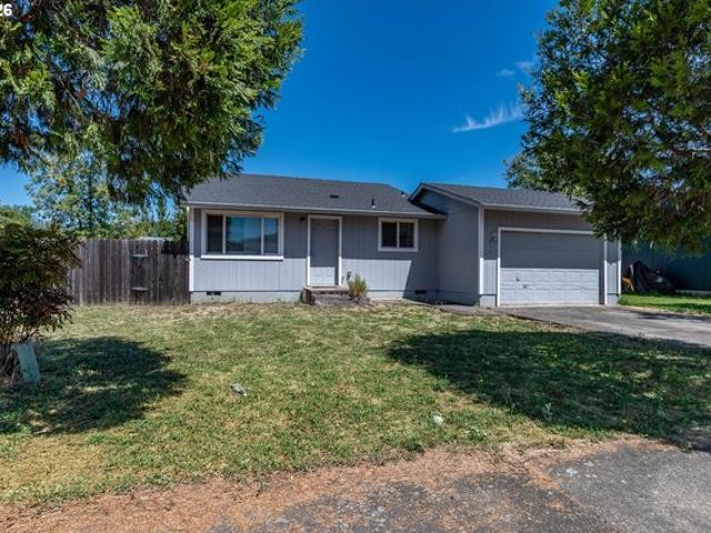 House for sale in Oregonia
