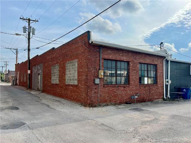 Commercial for sale in Missouri
