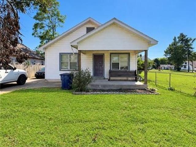 House for sale in Coffeyville, Montgomery County