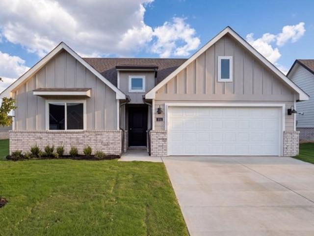 House for sale in Kellyville, Creek County