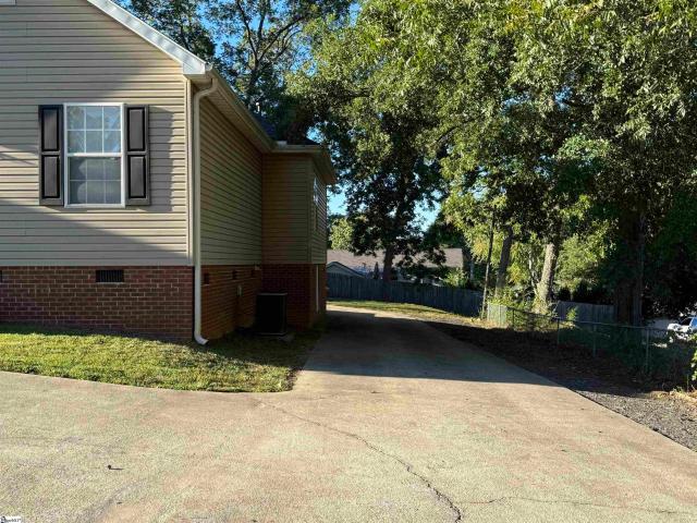 House for sale in Greer, Greenville County