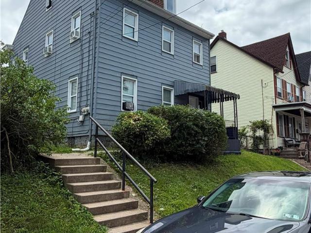 House for sale in Easton, Pennsylvania