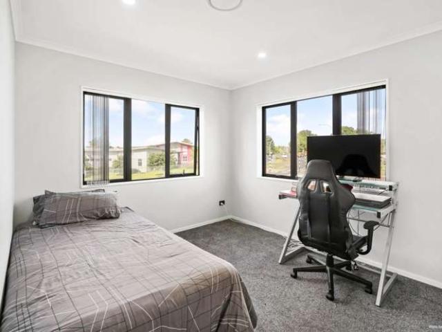 Townhouse for sale in Manurewa