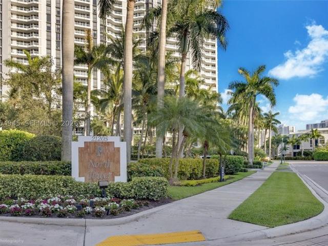 Condo for sale in Aventura, Florida