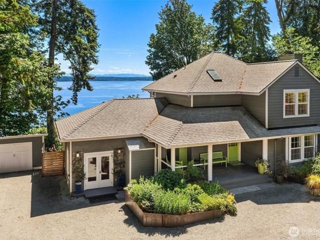 House for sale in Vashon, Washington