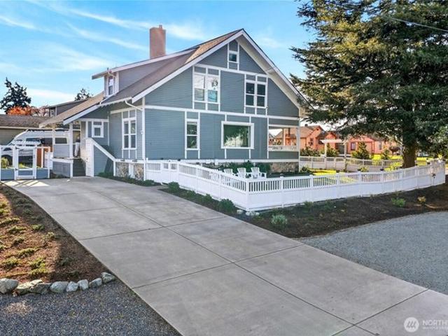 House for sale in Anacortes, Washington