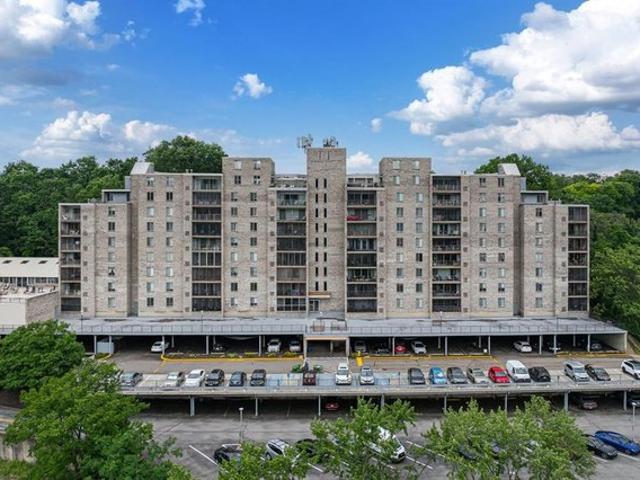 Condo for sale in Pittsburg, Pennsylvania