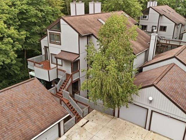 Condo for sale in Summit, Ohio