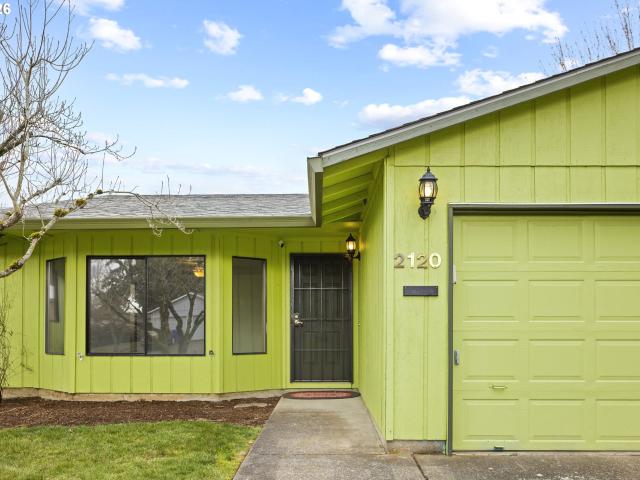 House for sale in Oregonia
