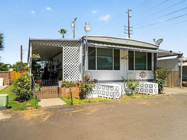 House for sale in Tulare, California