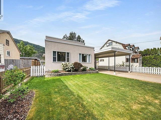 House for sale in Trail, British Columbia