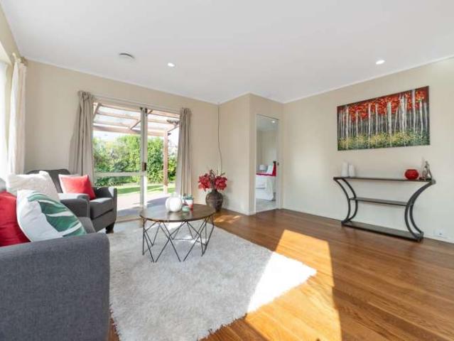 House for sale in Blockhouse Bay