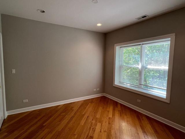 Apartment for rent in Chicago Park, Illinois