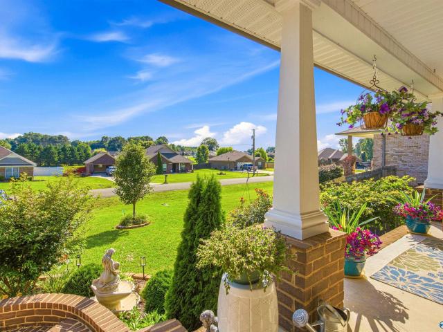 House for sale in Elkmont, Alabama