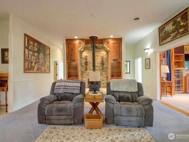 House for sale in Washington