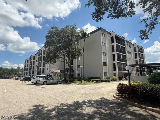 Condo for sale in Fort Myers, Florida